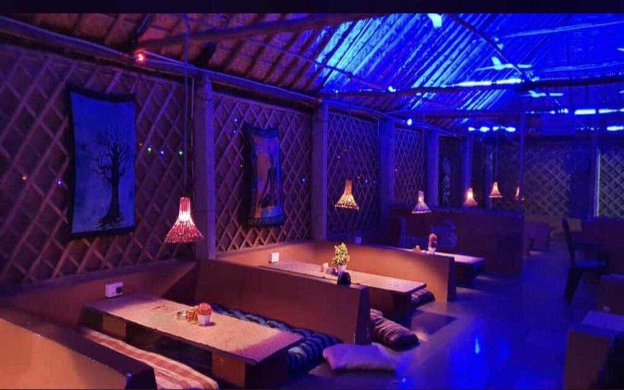 Hotel Megha Resort Hampi Esterno foto