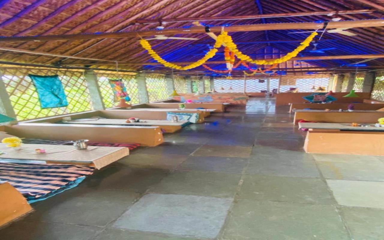 Hotel Megha Resort Hampi Esterno foto