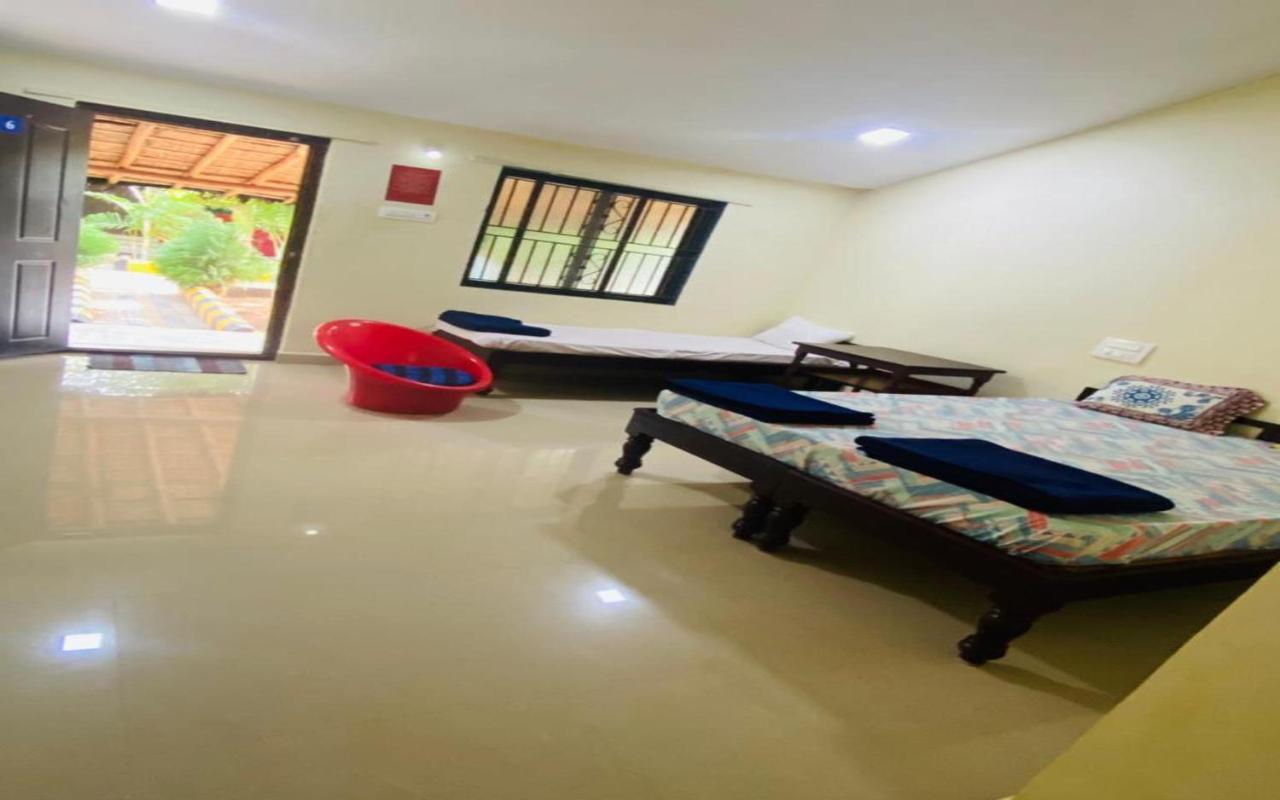 Hotel Megha Resort Hampi Esterno foto