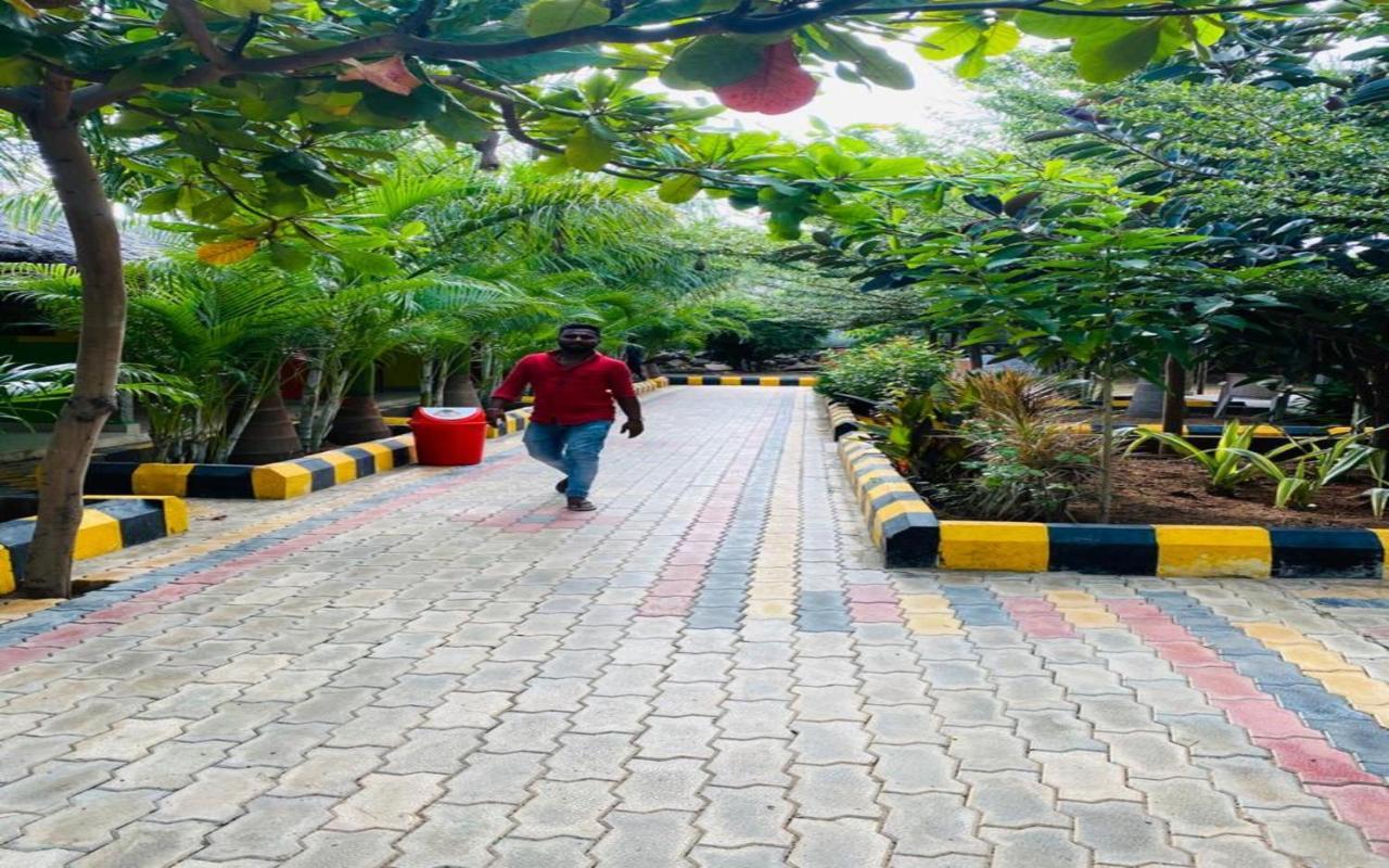 Hotel Megha Resort Hampi Esterno foto