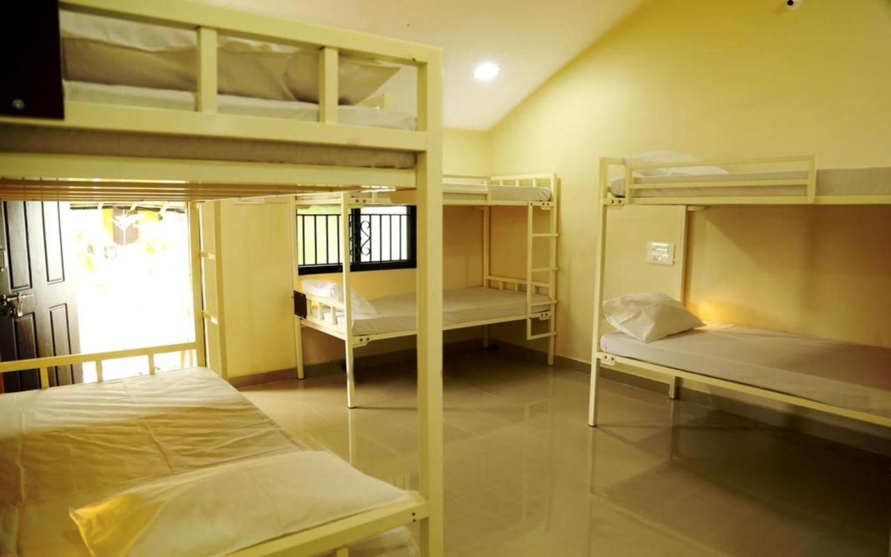 Hotel Megha Resort Hampi Esterno foto